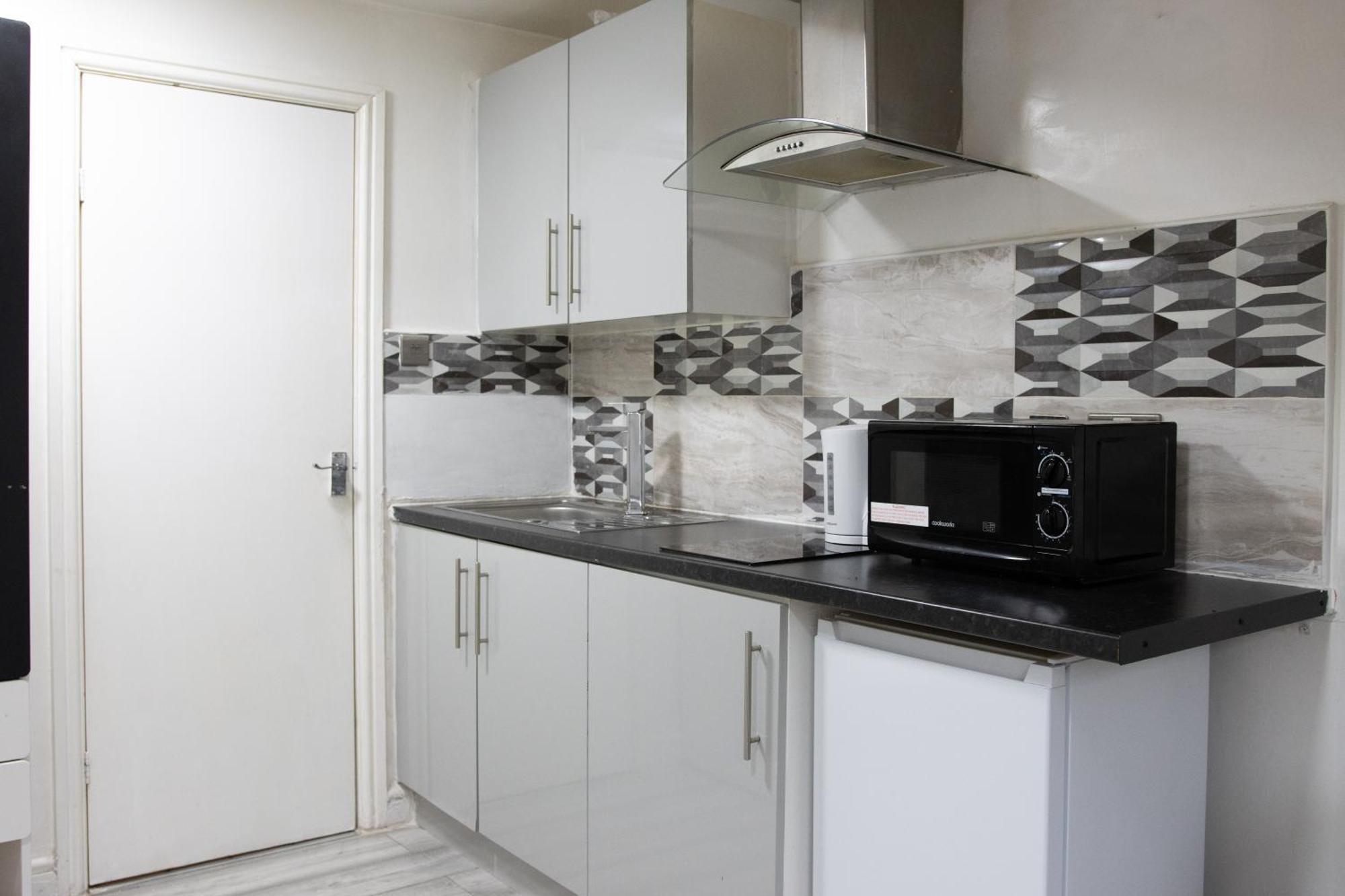 Hills View Apartments Manchester Extérieur photo