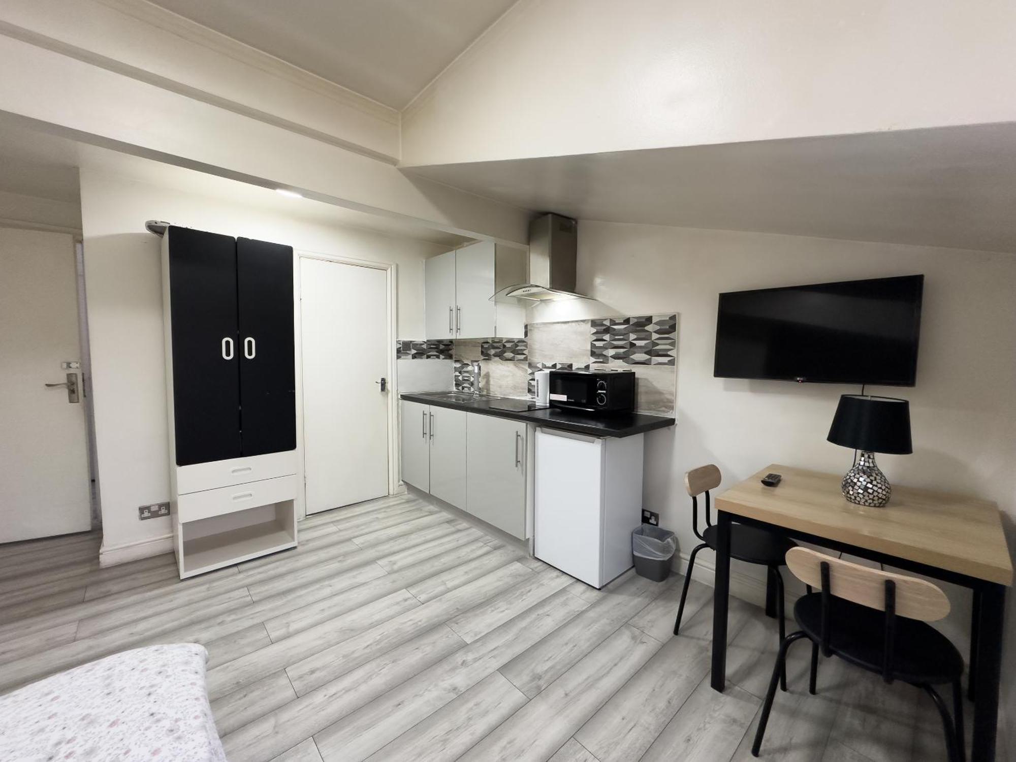 Hills View Apartments Manchester Extérieur photo