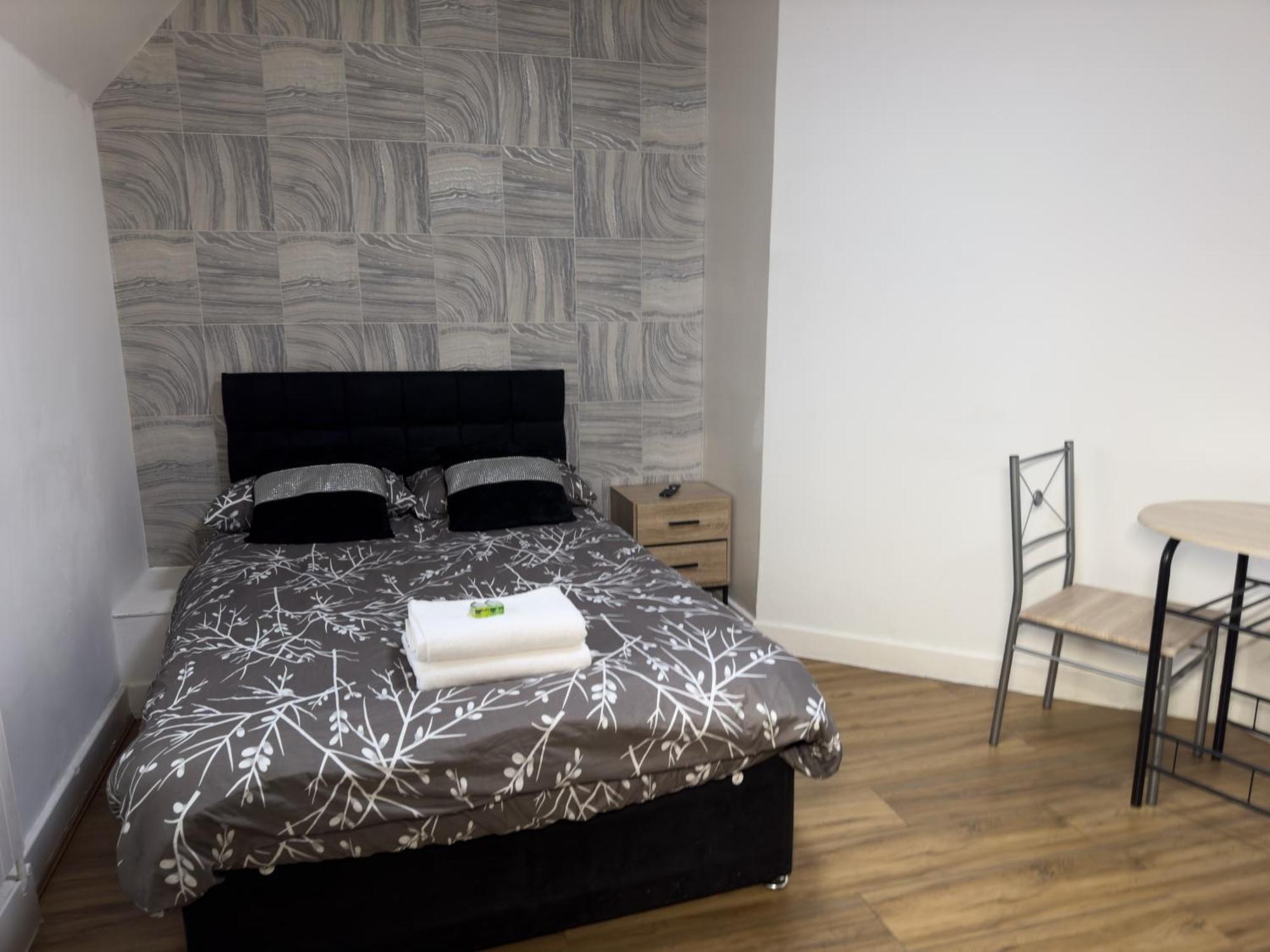 Hills View Apartments Manchester Extérieur photo