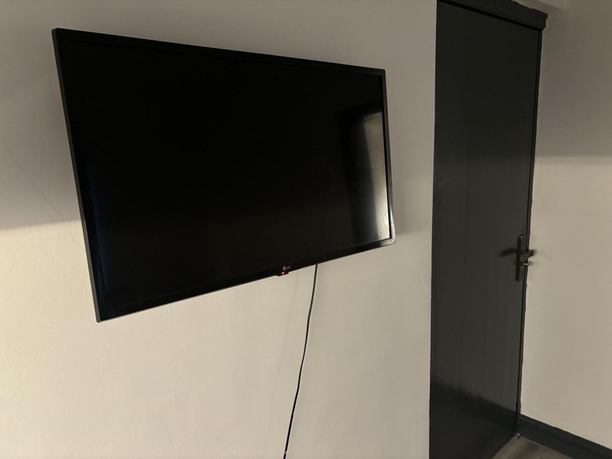 Hills View Apartments Manchester Extérieur photo
